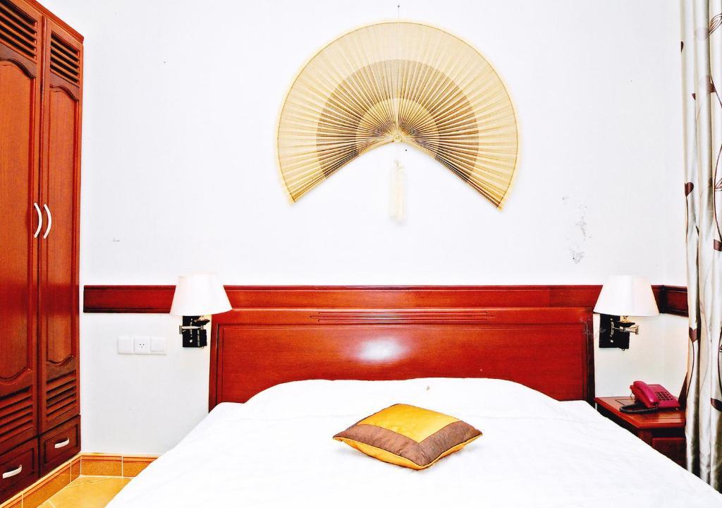 הו צ'י מין סיטי Hoang Thanh Thuy Airport Hotel 1 - Gan Am Thuc Dem Cho Hoang Hoa Tham חדר תמונה