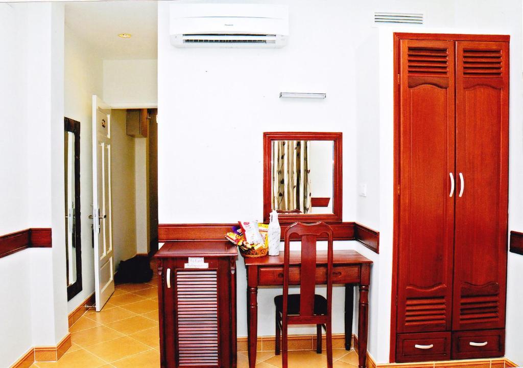הו צ'י מין סיטי Hoang Thanh Thuy Airport Hotel 1 - Gan Am Thuc Dem Cho Hoang Hoa Tham חדר תמונה