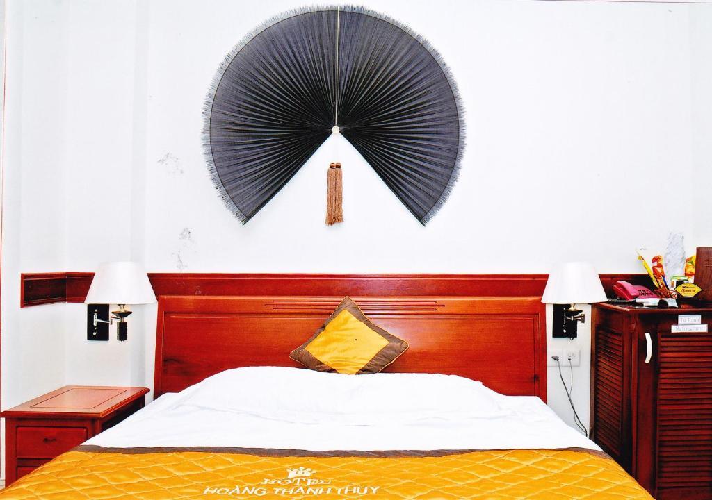 הו צ'י מין סיטי Hoang Thanh Thuy Airport Hotel 1 - Gan Am Thuc Dem Cho Hoang Hoa Tham חדר תמונה