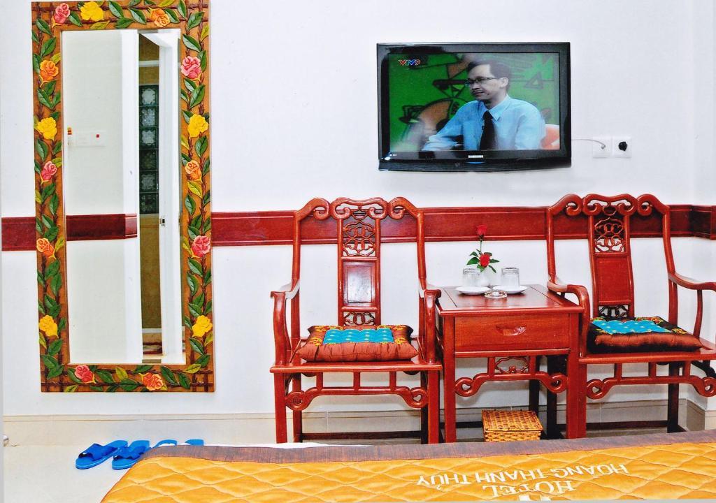 הו צ'י מין סיטי Hoang Thanh Thuy Airport Hotel 1 - Gan Am Thuc Dem Cho Hoang Hoa Tham מראה חיצוני תמונה